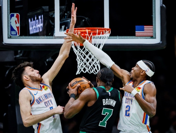 周四竞彩篮球强档：塔图姆出战成疑 亚历山大或迎神迹