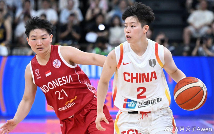 九游网页版-宫导钦点扛旗人重回国家队！张曼曼中看不中用，女篮1号位还得靠她？|李缘|宫鲁鸣|日本女篮|体育赛事讨论|中国女篮_新浪体育_新浪新闻